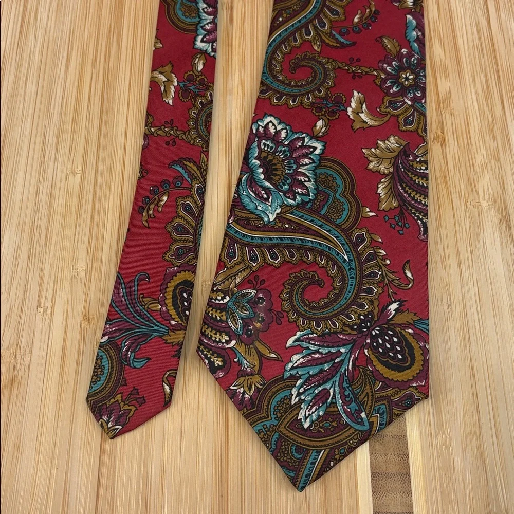 Rooster Mens Paisley‎ Neck Tie